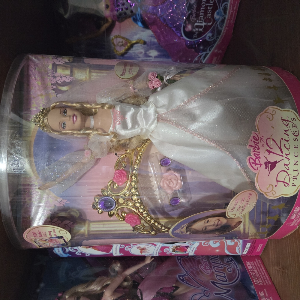 Barbie And The 12 Dancing Princesses Wedding Genevive Doll